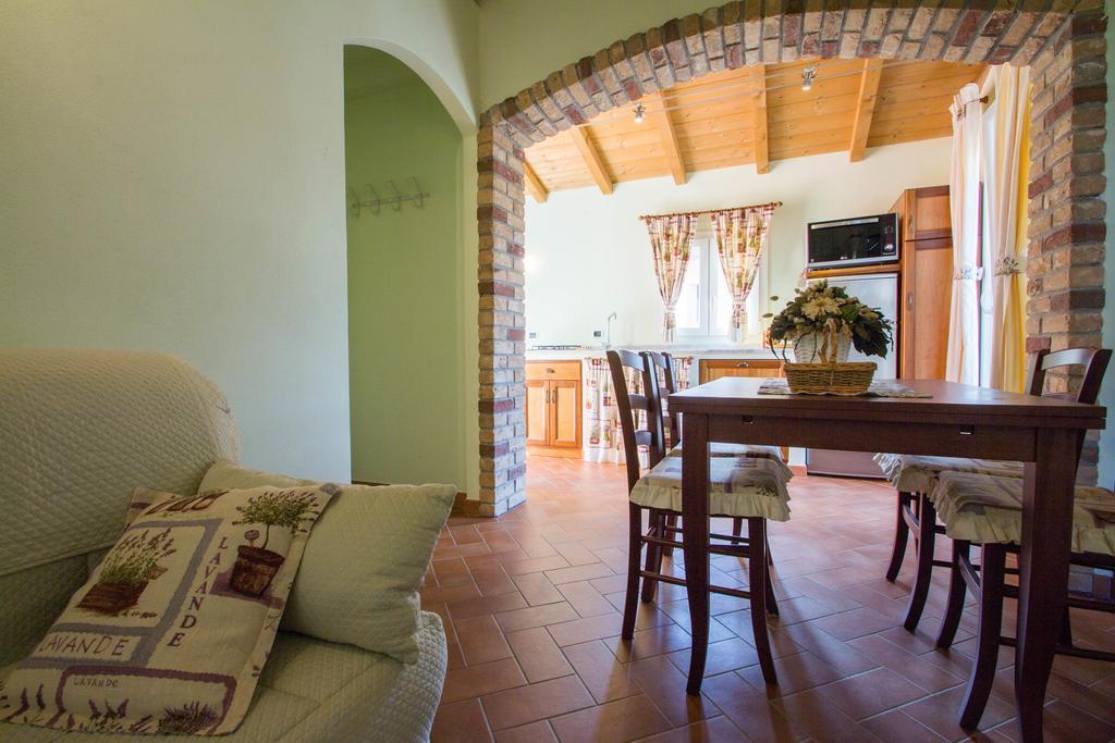 Agriturismo Ada Musso Ss Diano Borello Номер фото